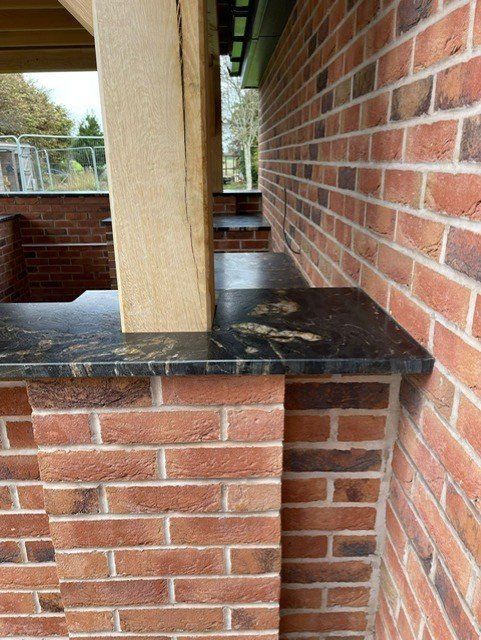 Granite countertop corner detailing