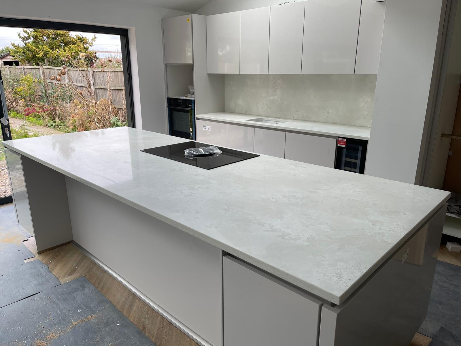 Quartz kitchen island installation