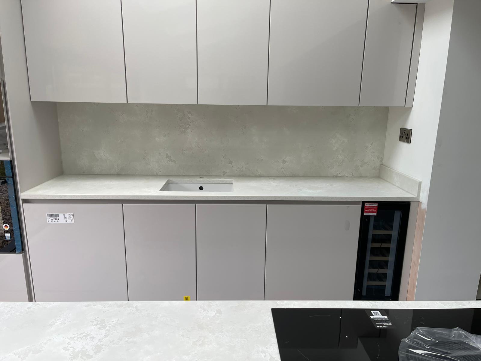 Worktop and integrated sink area