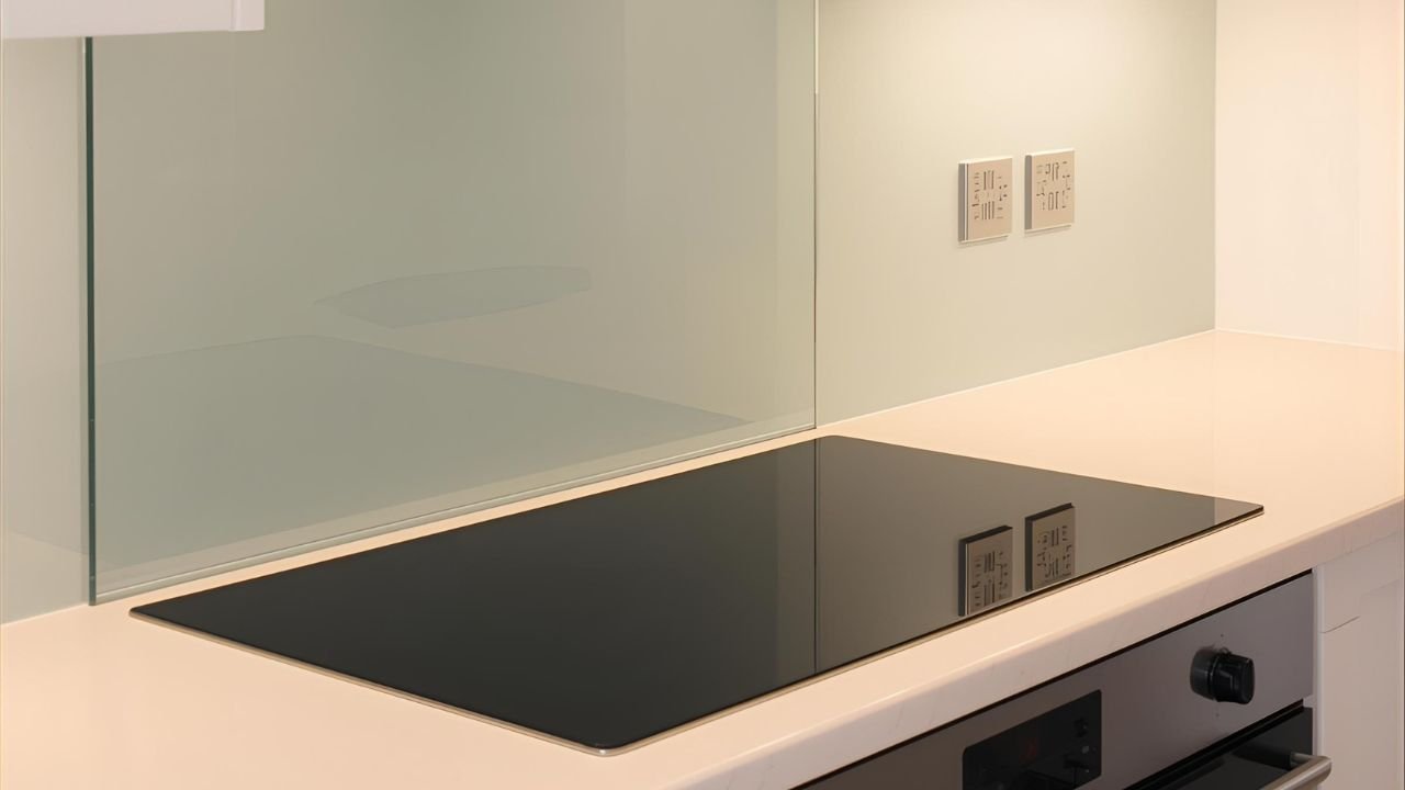 Glass splashbacks Manchester guide 2025
